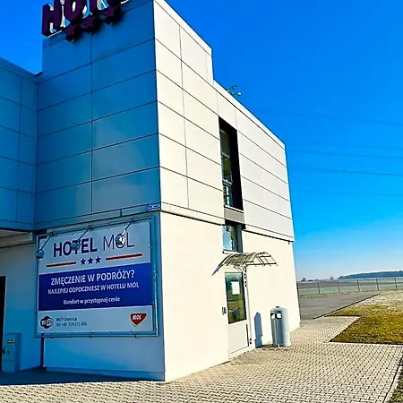 Mop Olesnica Mala Pensión Kurowskie Chalupy