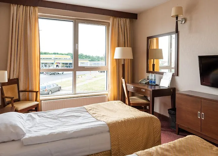 Mop Olesnica Mala Pensión Kurowskie Chalupy